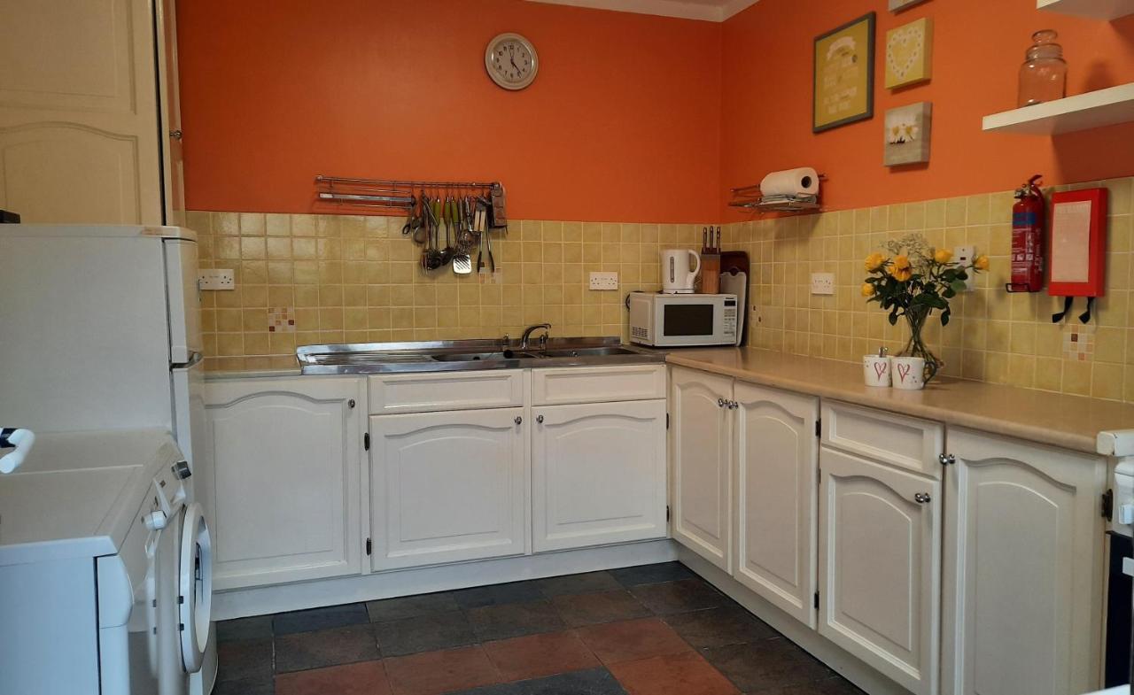 Clifden Wildflower Cottage - Clifden Countryside Lettings Buitenkant foto